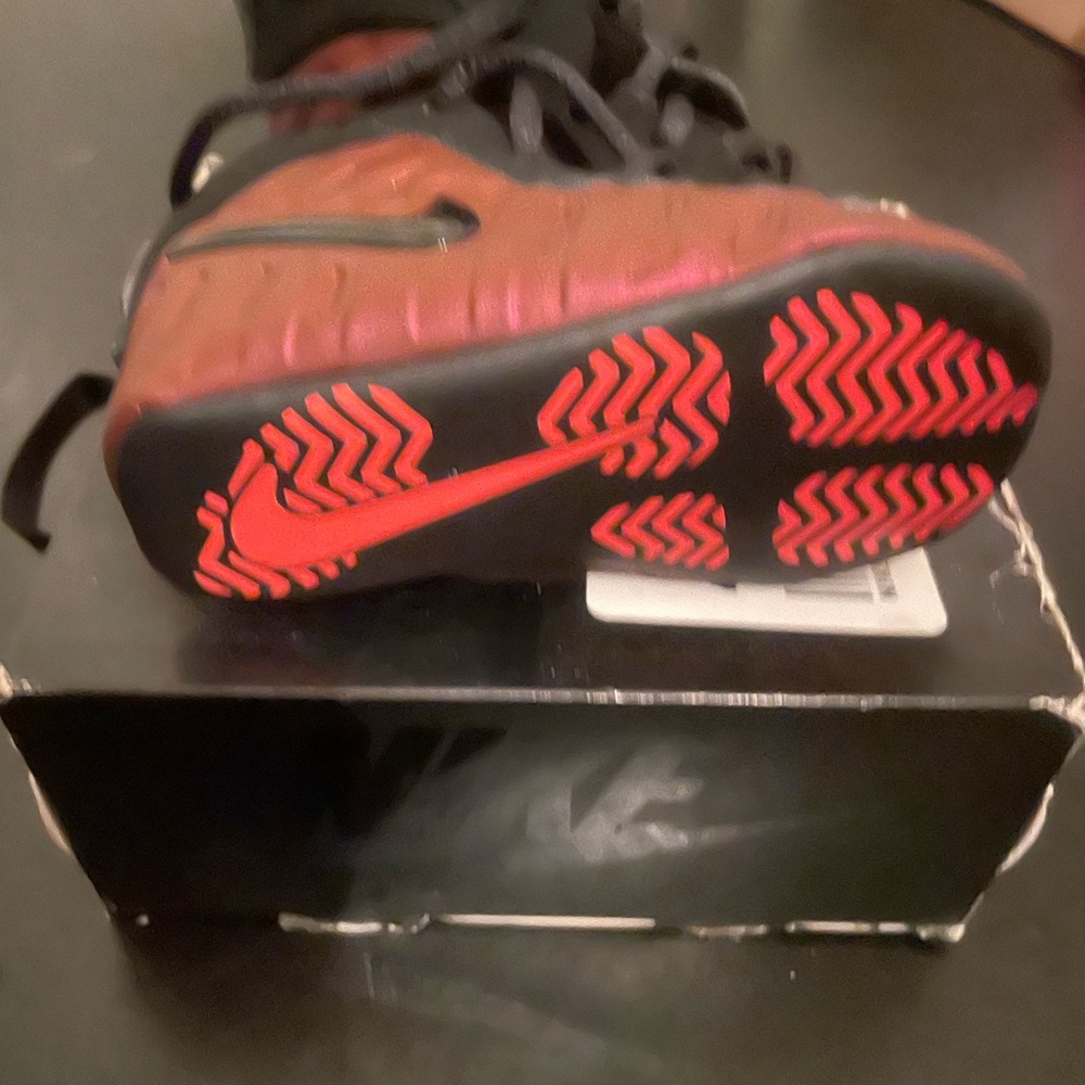 Kids Nike foams ( baby)